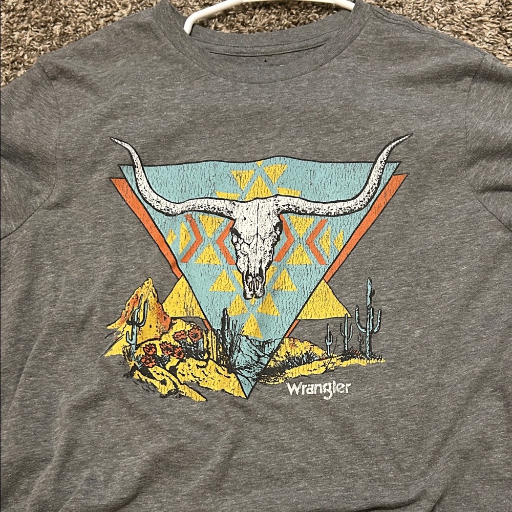 Wrangler Gray Long Sleeve with Southwestern Graphic